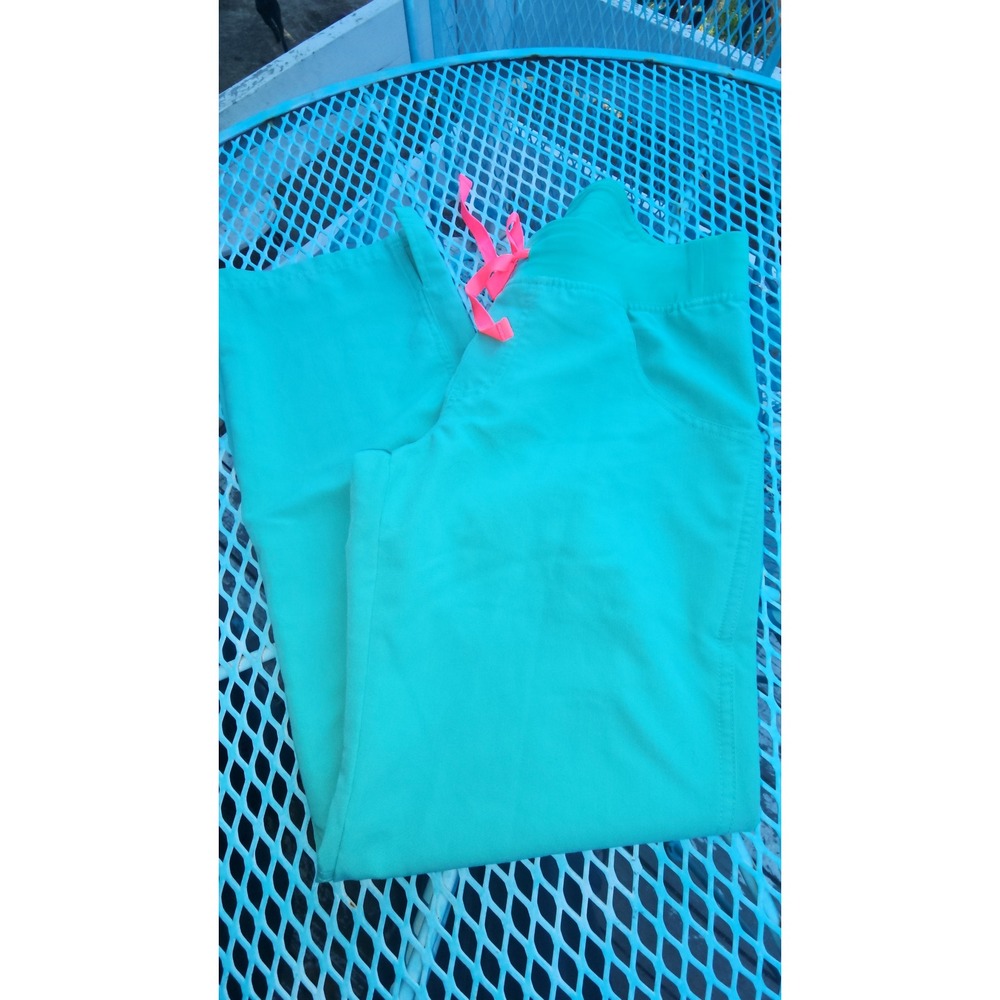 FIGS scrub bottoms size XS/P - Picture 1 of 2